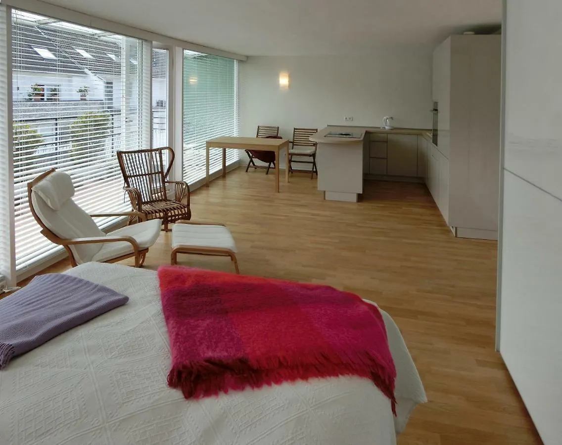Apartment Modernes, Sonniges Appartement Im Herzen Von Duesseldorf